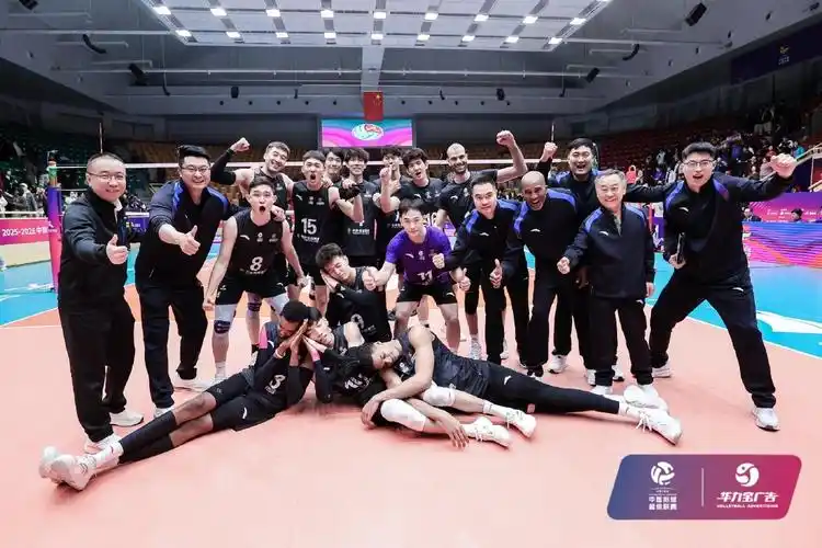 欧冠对决：巴黎圣日耳曼 VS 曼联